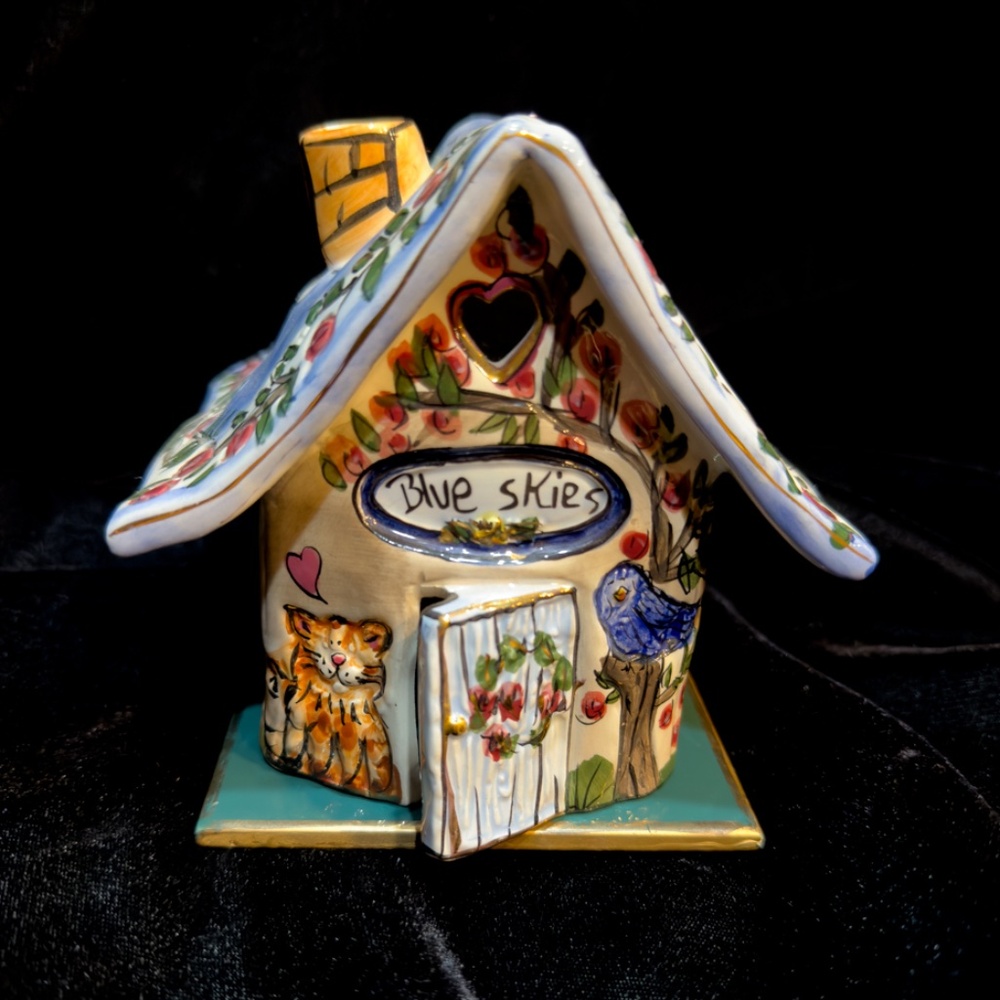 Blue sky little cottage